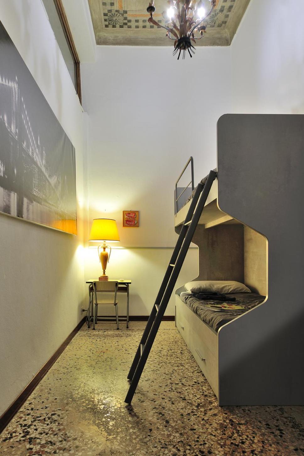 Anna'S House Appartement Modena Buitenkant foto